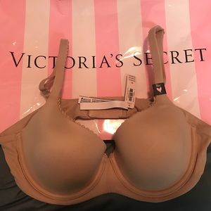 Vitoria secret bra NWT